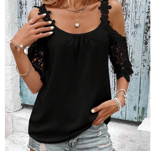 Boho Floral lace Cold Shoulder Loose Fit Top - Picture 6 of 8